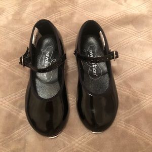 Excellent condition toddler tap shoes